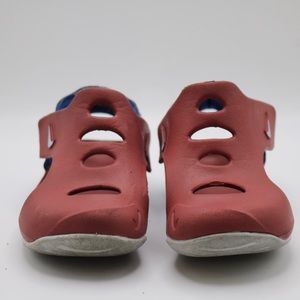Nike toddler slip on. My favorite toddler shoes - easy to put on, gently used.